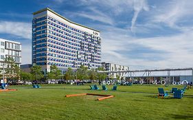 Aloft Boston Seaport District